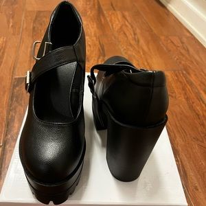 Platform Mary Janes